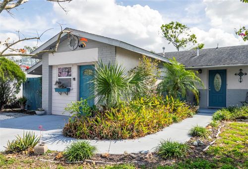 1108 65th Ave W, BRADENTON, FL, 34207-5918 | Card Image