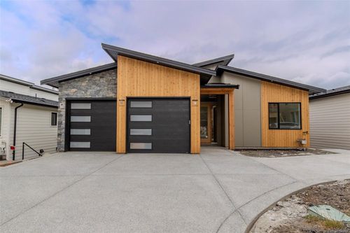 3167 Woodrush Dr, Duncan, BC, V9L0H5 | Card Image