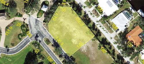 4400 Grassy Point Blvd, PORT CHARLOTTE, FL, 33952-9176 | Card Image
