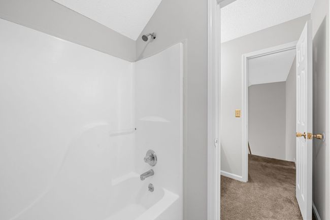 435 Cranklen Cir, House other with 3 bedrooms, 3 bathrooms and 1 parking in Clarksville TN | Image 24