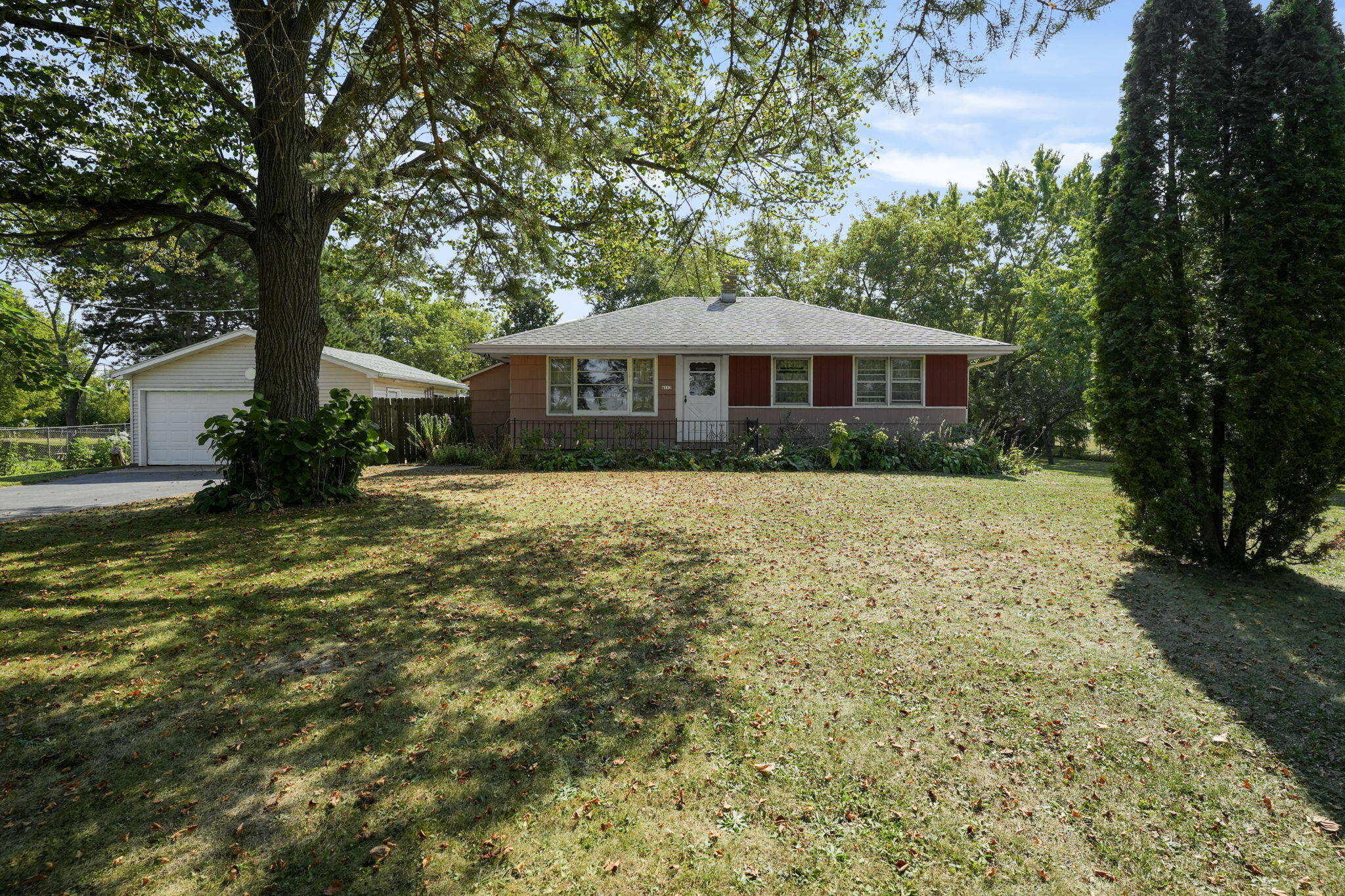 6 Mile Rd, Caledonia, WI 53402