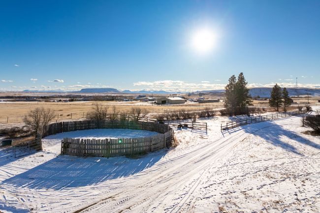 81 Open Buckle Rd, House other with 3 bedrooms, 2 bathrooms and null parking in Vaughn MT | Image 47