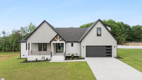 734 New South Court, WELLFORD, SC, 29385 | Card Image