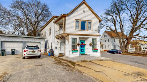 26 Holland Street, Lewiston, ME, 04240 | Card Image