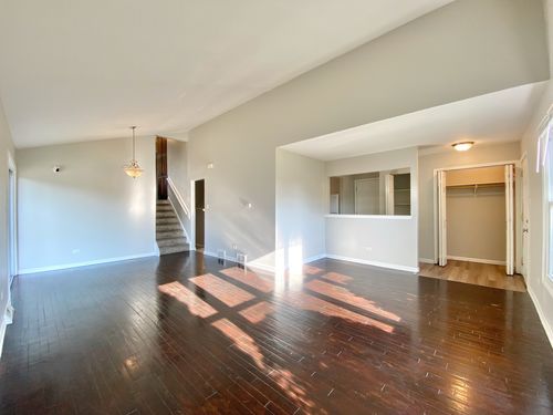 20073 Park Ave, Lynwood, IL, 60411-1301 | Card Image