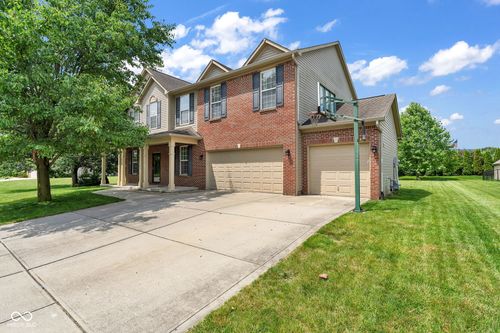 114 Burlington Pkwy, Pittsboro, IN, 46167-8805 | Card Image