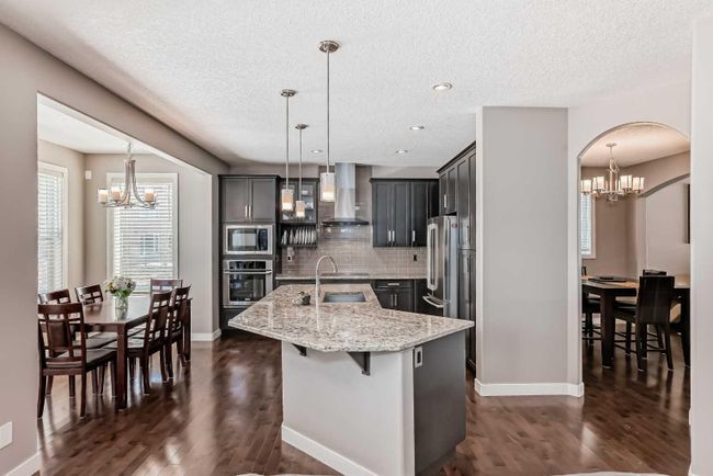 18 Rockford Road Nw, Home with 4 bedrooms, 3 bathrooms and 4 parking in Calgary AB | Image 15