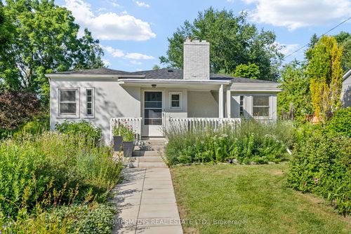 138 Old Danforth Rd, Grafton, ON, K0K2G0 | Card Image