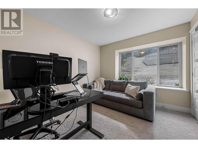 2022 Hugh Allan Dr, House other with 6 bedrooms, 3 bathrooms and 6 parking in Kamloops BC | Image 19