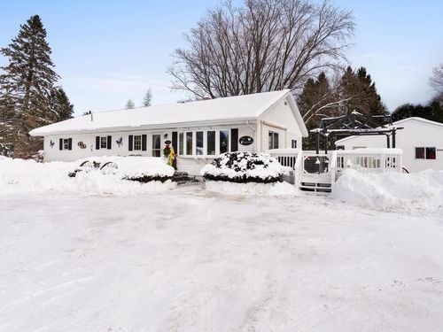 5425 Old Q Road, Kossuth, WI, 54220 | Card Image