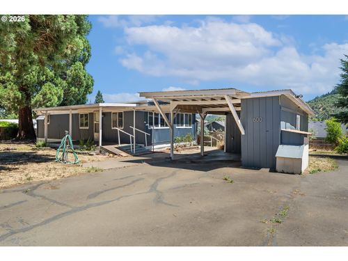 600 Se Edgewood St, Winston, OR, 97496-9592 | Card Image
