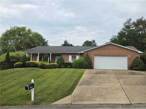 3120 Algonquin Trl, New Kensington, PA, 15068-8736 | Card Image
