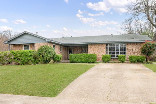 3213 Pecan Lane, Garland, TX, 75041 | Card Image