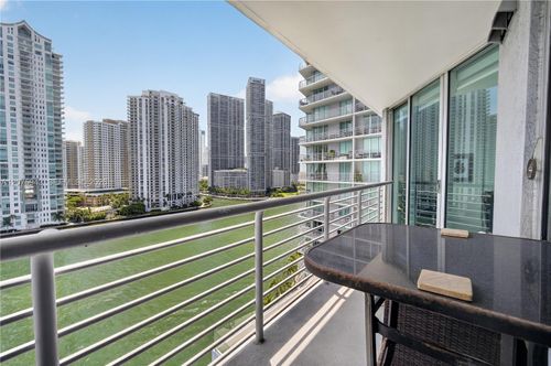1503-335 S Biscayne Blvd, Miami, FL, 33131-2360 | Card Image