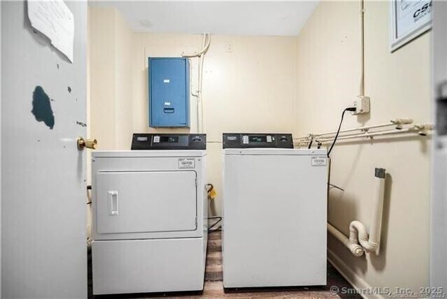 APT-525 - 1310 Berlin Tpke, Condo with 1 bedrooms, 1 bathrooms and 1 parking in Wethersfield CT | Image 9