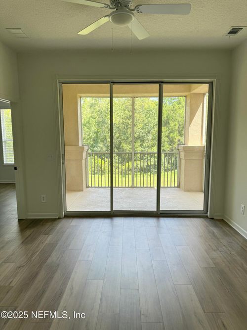 1208-8601 Beach Blvd, JACKSONVILLE, FL, 32216-0411 | Card Image