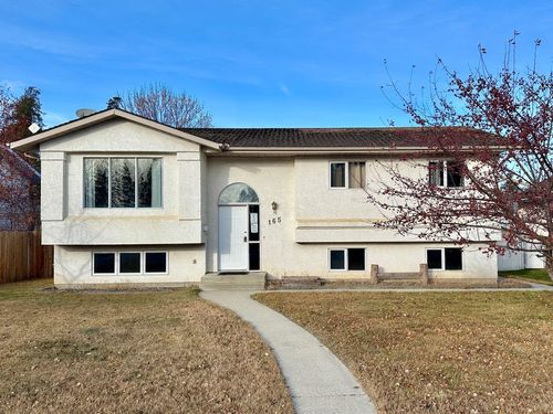 {{alt}} | Card Image