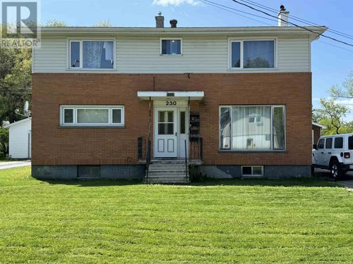 230 Pitt Ave, Dryden, ON, P8N2E6 | Card Image