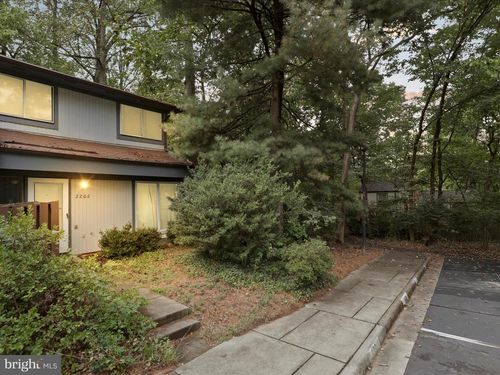 2266 White Cornus Ln, RESTON, VA, 20191-1117 | Card Image