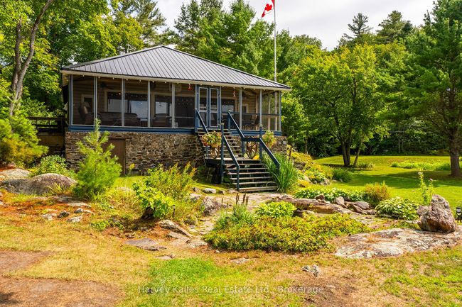 70 Georgian Bay Water N/A, House other with 2 bedrooms, 2 bathrooms and null parking in The Archipelago ON | Image 8