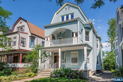 207 Hillside Ave, Glen Ridge, NJ, 07028-2319 | Card Image