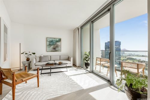 apt-3106-1000 Auahi St, Honolulu, HI, 96814-3372 | Card Image