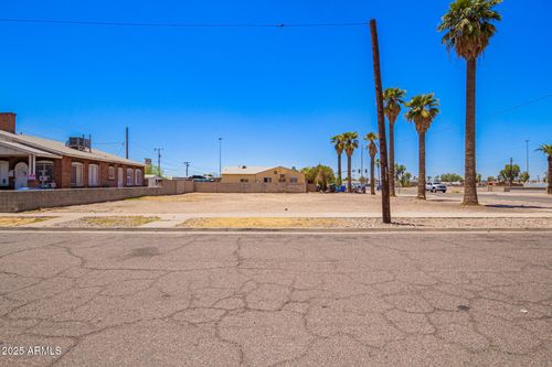 1-2203 W Jefferson St, Phoenix, AZ, 85009-5216 | Card Image