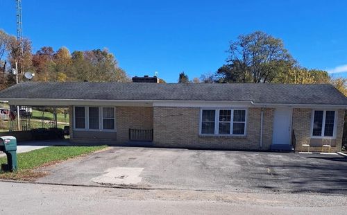 1008 Honeysuckle Ln, Byrdstown, TN, 38549-2215 | Card Image