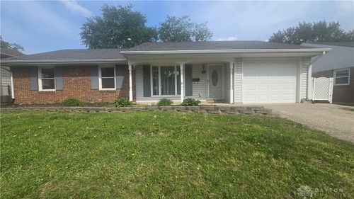 40 Walnut Pl, Springboro, OH, 45066-1223 | Card Image