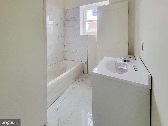 1001 S 60 Th St, Home with 3 bedrooms, 3 bathrooms and null parking in PHILADELPHIA PA | Image 7