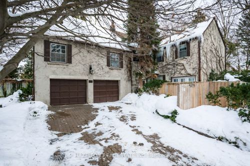 50 Buckingham Avenue, Toronto, ON, M4N1R2 | Card Image