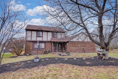 103 W Bend Dr, Greece, NY, 14612-3217 | Card Image