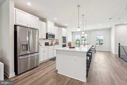 15p-14079 Sunrise Valley Dr, HERNDON, VA, 20171-2477 | Card Image