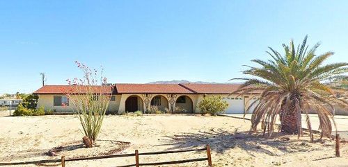 73863 Siesta Dr, 29 Palms, CA, 92277-1851 | Card Image