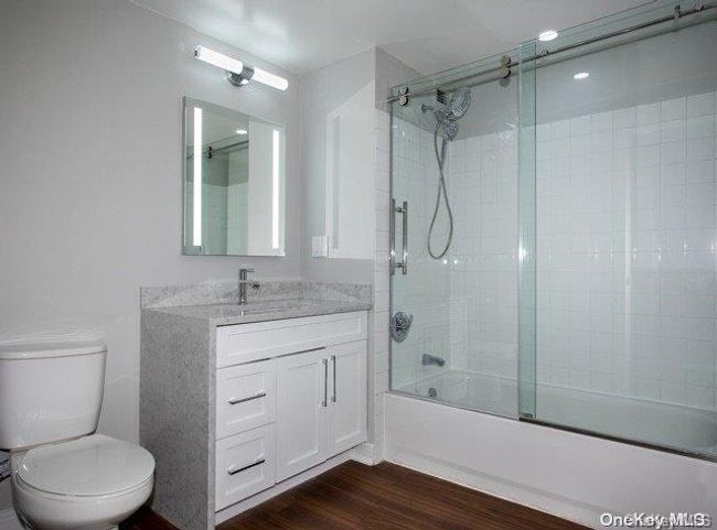 S1155 - 1100 Avalon Sq, Condo with 2 bedrooms, 2 bathrooms and null parking in Glen Cove NY | Image 10