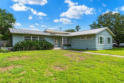 330 Catalina Place, Corpus Christi, TX, 78411 | Card Image