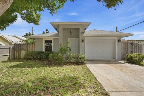 730 S N St, Lake Worth Beach, FL, 33460-4959 | Card Image