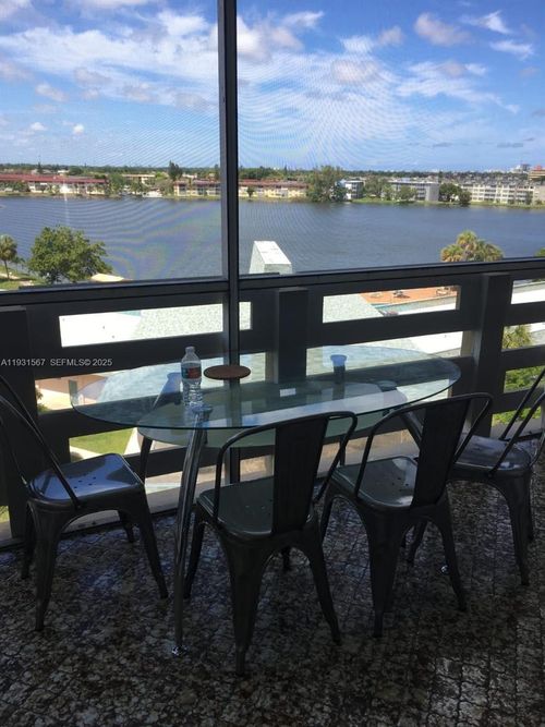 787-1401 Ne Miami Gardens Dr, Miami, FL, 33179 | Card Image