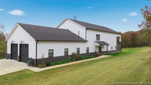 73015 Whispering Oaks Dr, Wagoner, OK, 74467-3732 | Card Image