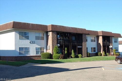 b7-4313 Earl Dr, Steubenville, OH, 43953-3351 | Card Image