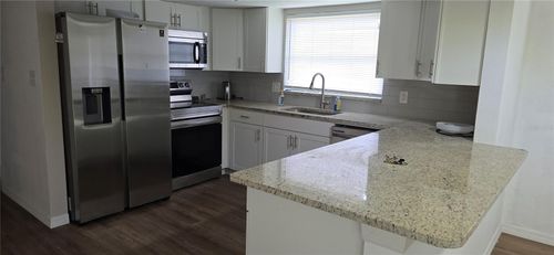 10021 Cherry Creek Ln, PORT RICHEY, FL, 34668-3708 | Card Image
