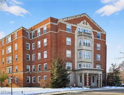 512-13800 Fairhill Rd, Shaker Heights, OH, 44120-5509 | Card Image