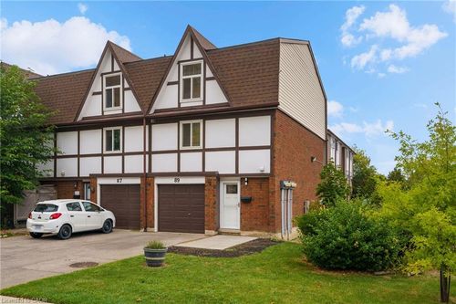 89 Violet Dr, Hamilton, ON, L8E3J2 | Card Image