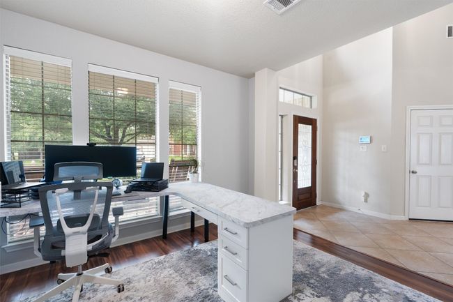 11404 Terrace Meadow Way, House other with 5 bedrooms, 4 bathrooms and 4 parking in Manor TX | Image 6