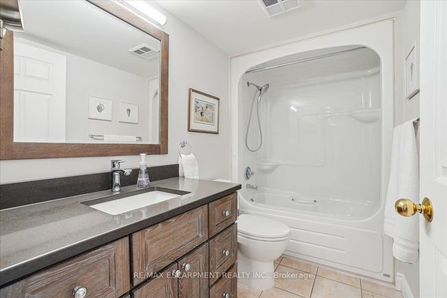 202C - 216 Plains Rd W, Condo with 2 bedrooms, 2 bathrooms and null parking in Burlington ON | Image 30