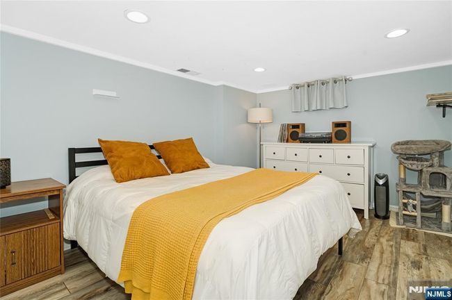 17 Windham Pl, House other with 6 bedrooms, 6 bathrooms and null parking in Glen Rock NJ | Image 37