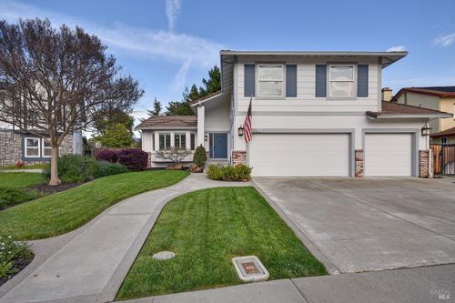 485 Stonewood Dr, Vacaville, CA, 95687-9440 | Card Image