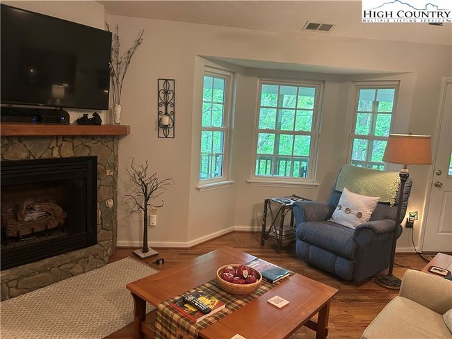 Great room | Image 13