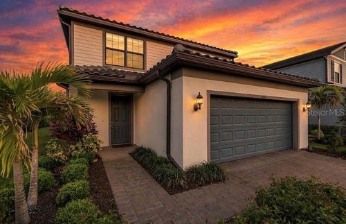 6111 Bluestar Ct, Lakewood Ranch, FL, 34211-1782 | Card Image