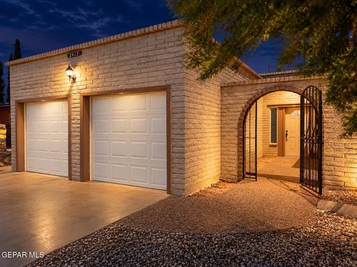 2412 Red Sails Dr, El Paso, TX, 79936-3010 | Card Image